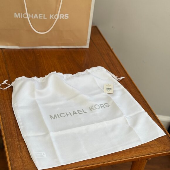 Michael Kors Large Saffiano Tote – Powder Blush – NWT + Dust Bag - Picture 3 of 12